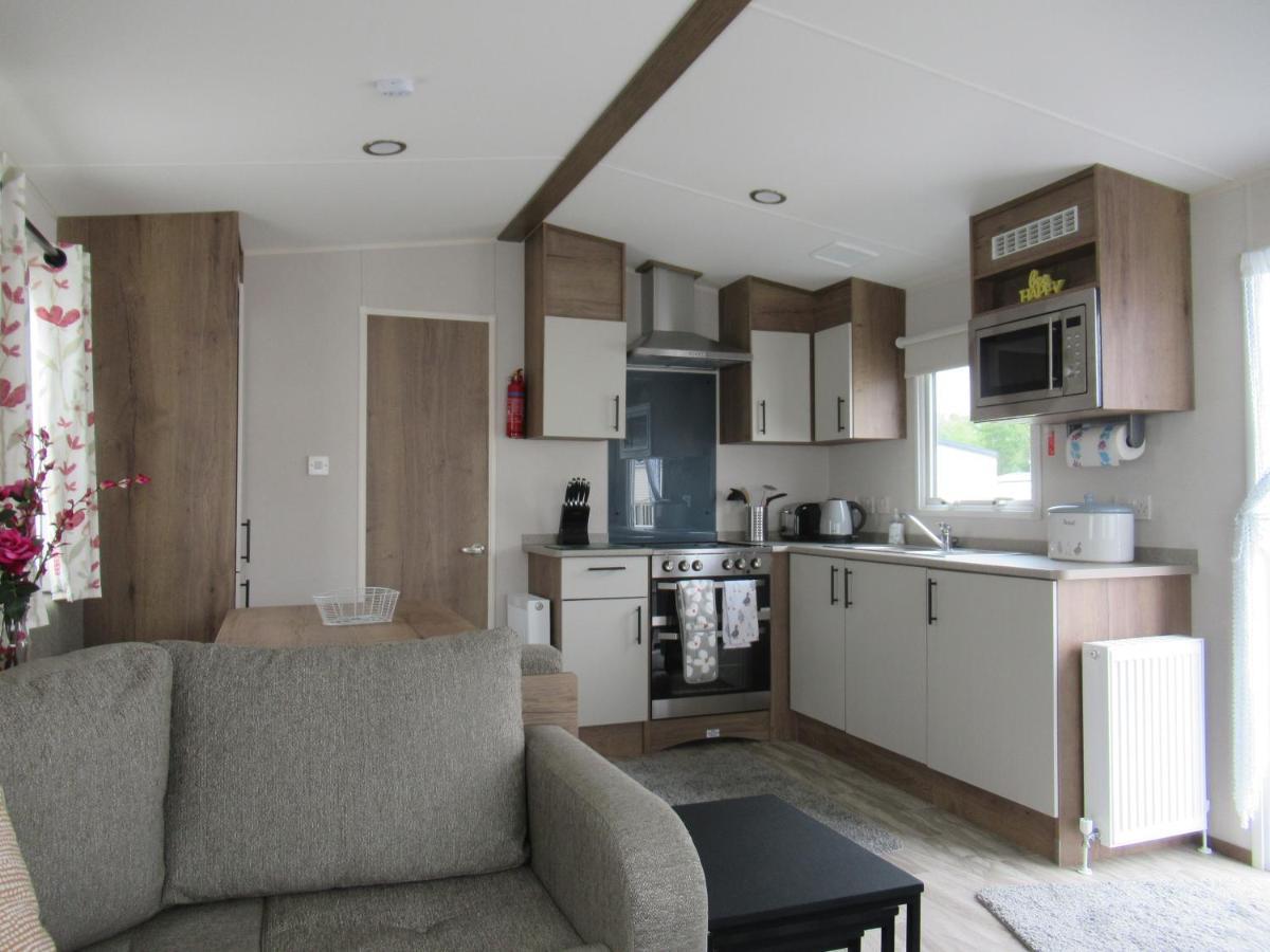 Chichester Lakeside Self-Catering Holiday Home Luaran gambar